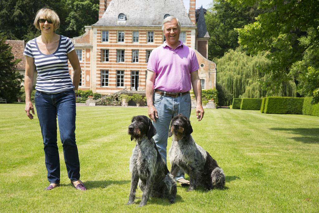 Chateau De Beneauville Bed & Breakfast Petiville  Dış mekan fotoğraf